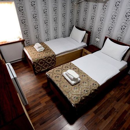 Hotel Plaza 777 ซามาร์คันด์ ภายนอก รูปภาพ